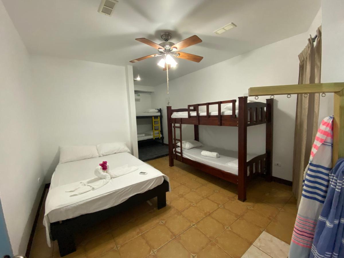 La Hacienda Rooms & Food Jaco Ngoại thất bức ảnh