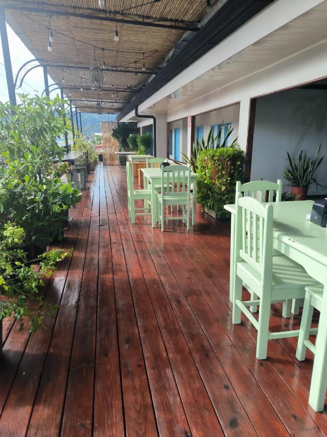 La Hacienda Rooms & Food Jaco Ngoại thất bức ảnh